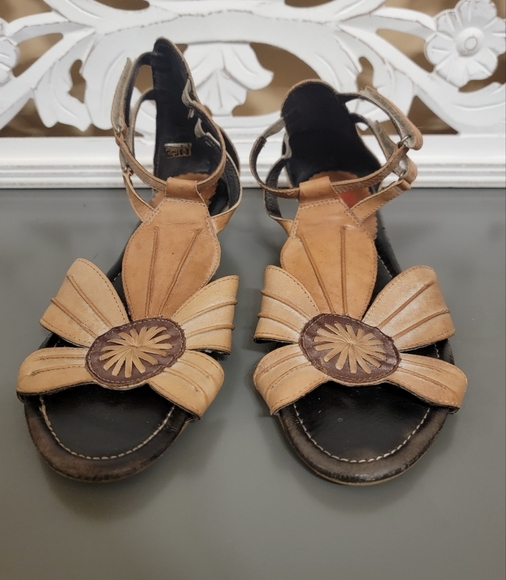 PIKOLINOS Tan and Brown Sandals with Le Dec - Picture 1 of 9